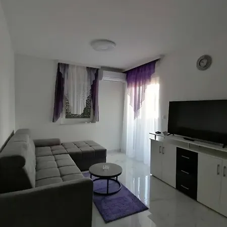 Apartment Slavica Vir